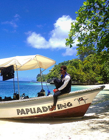 Lunch Break; Raja Ampat